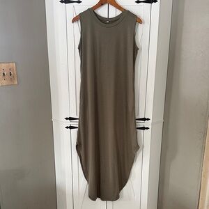 Sleeveless Olive Green Maxi Dress